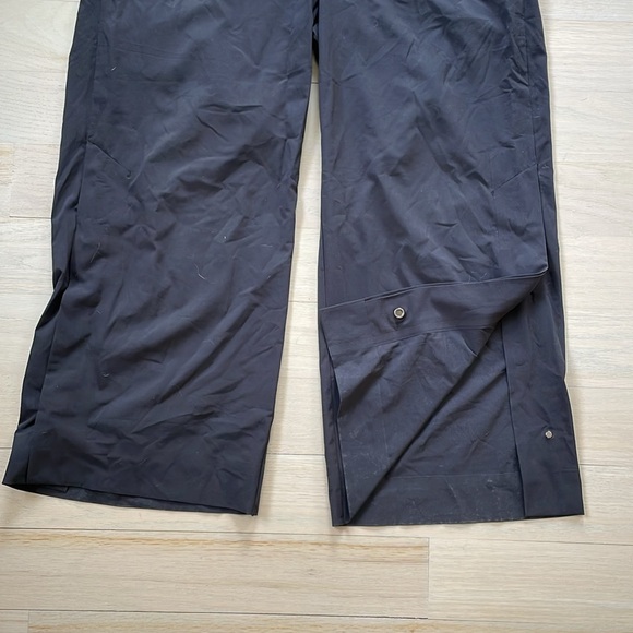 Athleta black athleisure, cropped, wideleg trouser with snap detail - Picture 3 of 3